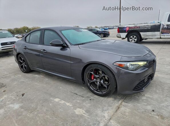 ZARFAECN2J7597159 2018 ALFA ROMEO GIULIA Gray Widok z przodu
