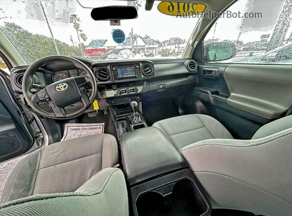 5TFRX5GN2GX051261 2016 TOYOTA TACOMA Silver Вид задніх сидінь