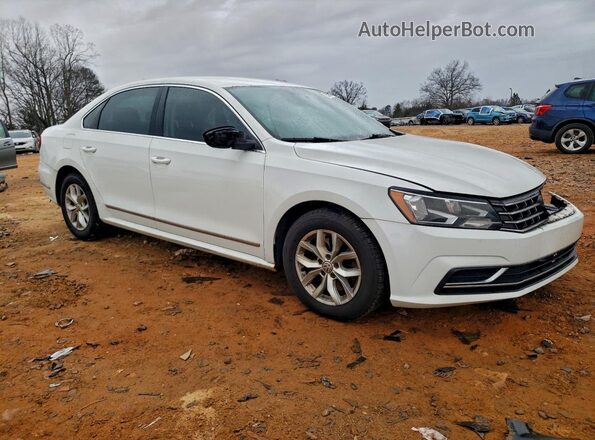 1VWAT7A34HC031370 2017 VOLKSWAGEN PASSAT Белый Вид спереди
