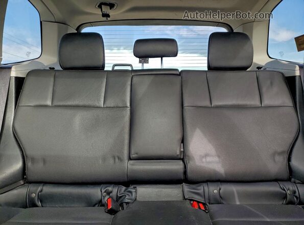 JF2SJGXC3GH420752 2016 SUBARU FORESTER2. Серебряный Вид задней части салона