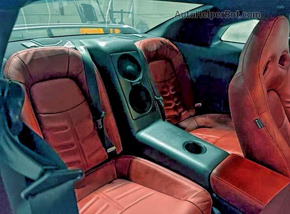 JN1AR5BF9RM220402 2024 NISSAN GT-R Gray Front interior view