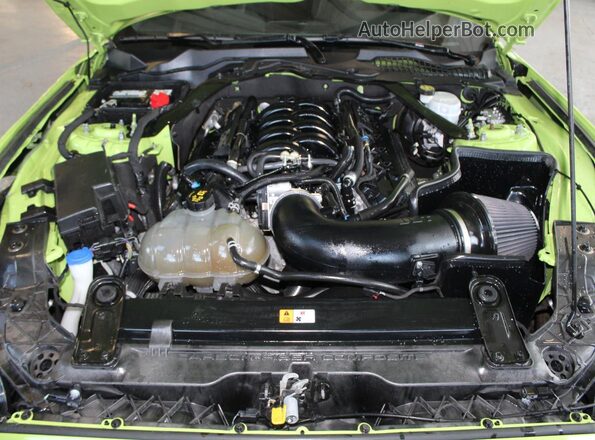 1FA6P8JZXL5550966 2020 FORD MUSTANG Зеленый Вид панели приборов