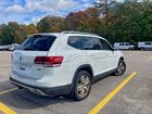 2019 Volkswagen Atlas Sel Белый vin: 1V2MR2CA1KC536477