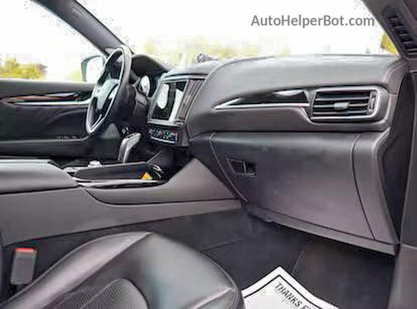 ZN661YUM5NX394711 2022 MASERATI LEVANTE Белый Вид задней части салона
