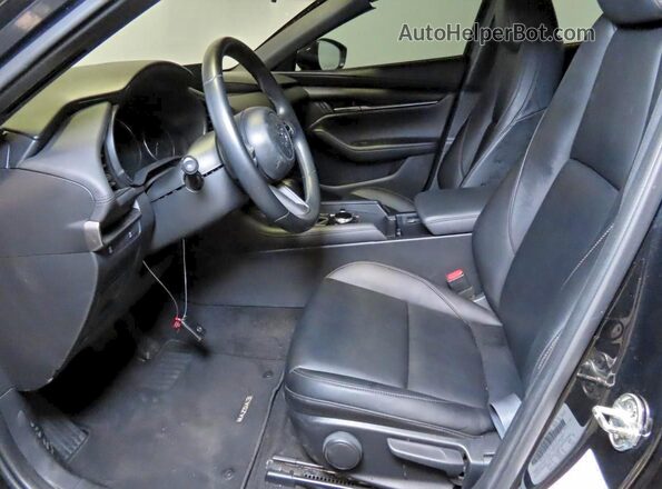 JM1BPAKL7M1336164 2021 MAZDA 3 Черный Вид задних сидений
