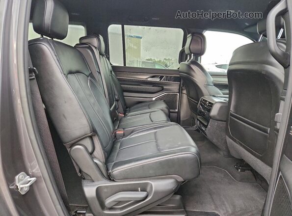 1C4SJSDP5RS168209 2024 JEEP WAGONEER Gray Շարժիչի բաժամունքի տեսք