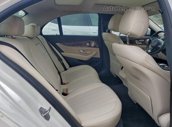 WDDZF4KB5HA130797 2017 MERCEDES-BENZ E Белый Вид задней части салона