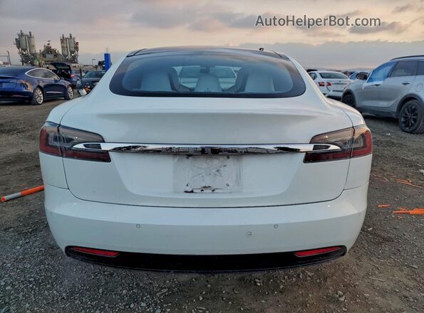5YJSA1E20JF280706 2018 TESLA MODEL Белый Вид салона спереди