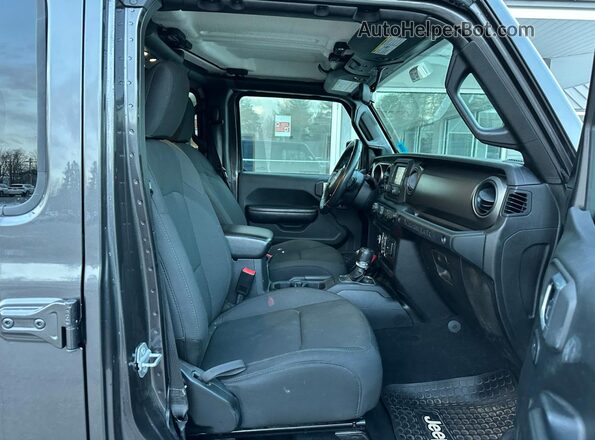 1C4HJXDG3KW527093 2019 JEEP WRANGLER Серый Вид спереди