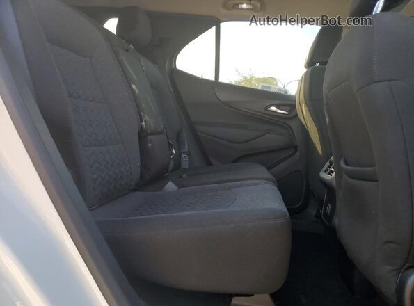 3GNAXUEG0RS137823 2024 CHEVROLET EQUINOX Белый Вид задней части салона