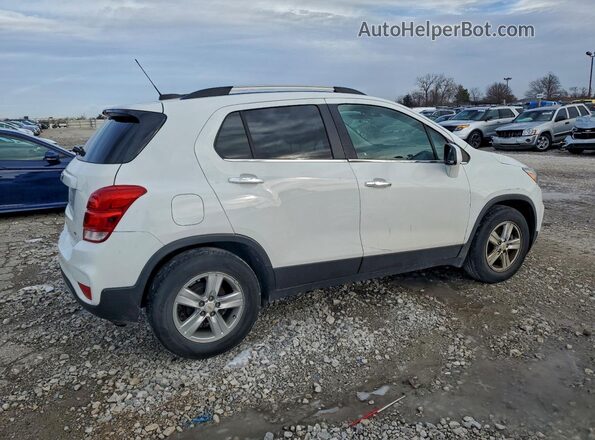 KL7CJLSB8JB581468 2018 CHEVROLET TRAX White Delantero derecho