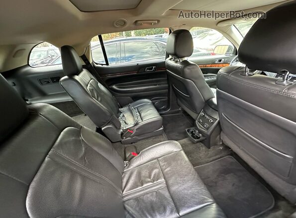 2LMHJ5AT1GBL01391 2016 LINCOLN MKT Черный Вид салона спереди