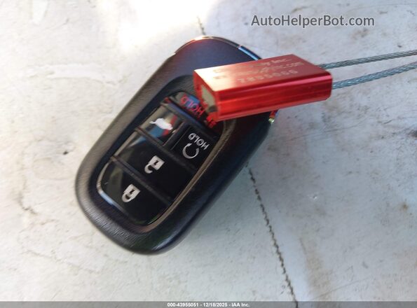 7FARS5H55SE032076 2025 HONDA CR-V HYBRID Красный Вид панели приборов