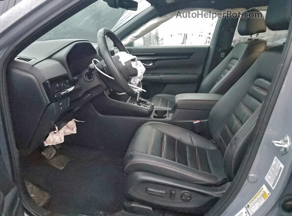 7FARS6H98PE000805 2023 HONDA CR-V Серебряный Вид салона спереди
