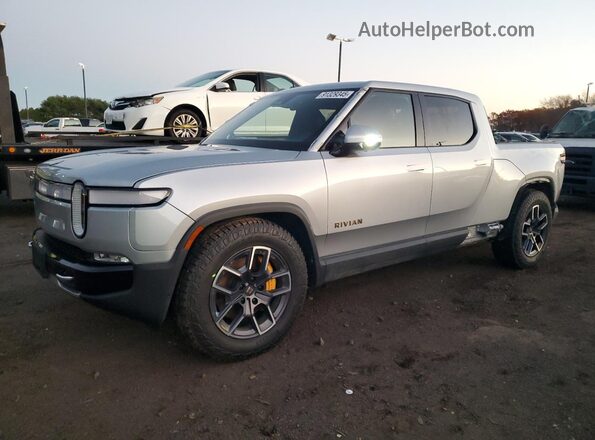 7FCTGAAA2NN014248 2022 RIVIAN R1T Silver Przód lewy
