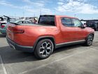 2022 Rivian R1t Adventure Red vin: 7FCTGAAA4NN008371