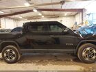 2023 Rivian R1t Adventure Quad Motor Large Pack Черный vin: 7FCTGAAA4PN017073