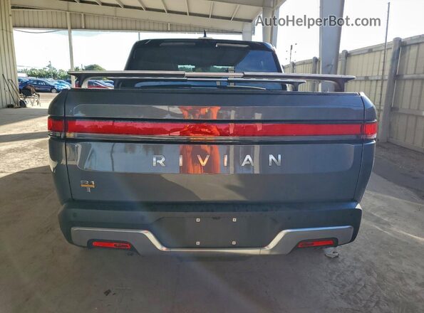 7FCTGAAA5PN023092 2023 RIVIAN R1T Серый Вид сзади