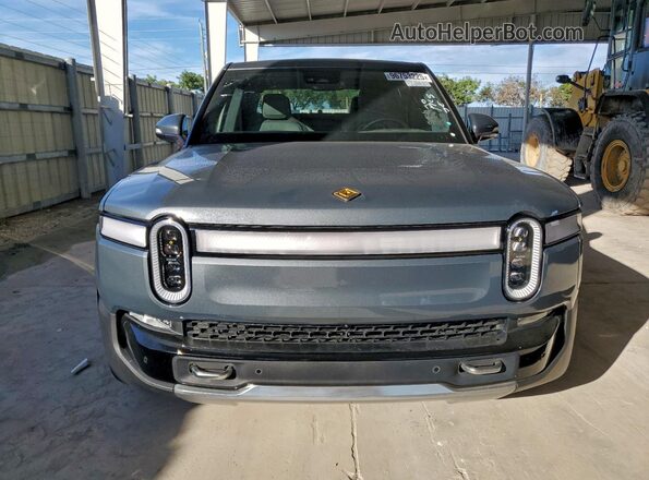 7FCTGAAA5PN023092 2023 RIVIAN R1T Серый Вид спереди
