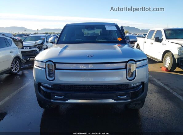 7FCTGAAA6NN010736 2022 RIVIAN R1T Серебряный Вид щитка приборов