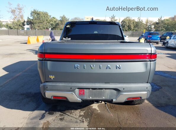 7FCTGAAA8NN007692 2022 RIVIAN R1T Серый 