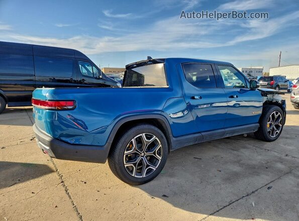7FCTGAAA9NN011962 2022 RIVIAN R1T Blue Rear right