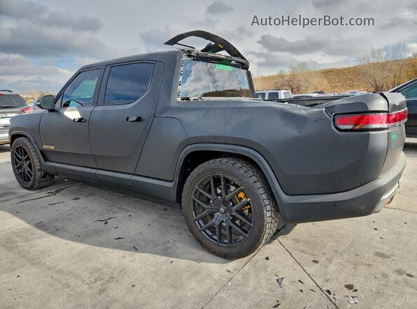 7FCTGAAL7NN001755 2022 RIVIAN R1T Gray Tył lewy