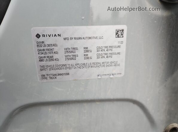 7FCTGAAL9NN015396 2022 RIVIAN R1T Синий Вид подкапотного пространства