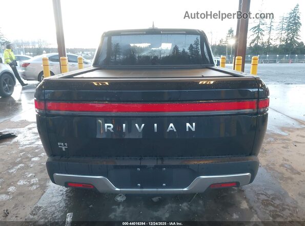 7FCTGBAA7RN034202 2024 RIVIAN R1T Черный 