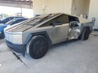 2024 Tesla Cybertruck Серебряный vin: 7G2CEHED3RA053731