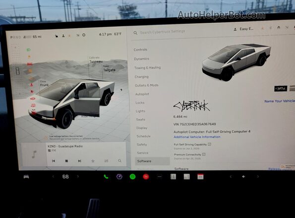 7G2CEHED3SA067649 2025 TESLA CYBERTRUCK Серебряный Вид задних сидений