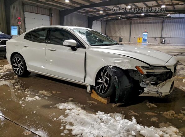 7JR102FK7LG032126 2020 VOLVO S60 Белый Передняя правая четверть