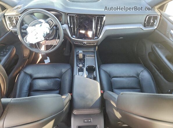 7JRL12TC1NG192797 2022 VOLVO S60 Black Widok deski rozdzielczej