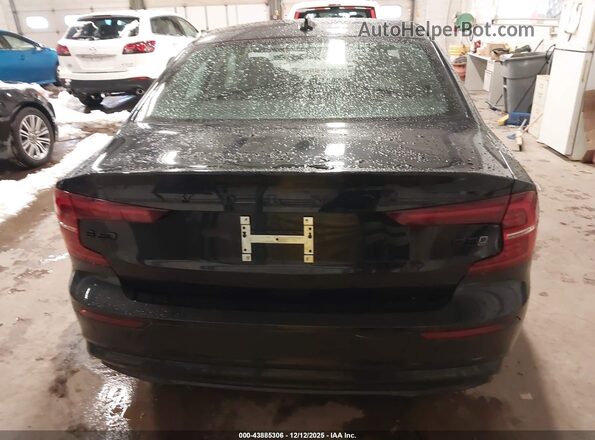 7JRL12TH8RG311124 2024 VOLVO S60 Черный 