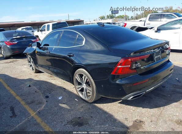 7JRL12TL8NG177410 2022 VOLVO S60 Черный Задняя левая четверть