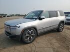 2023 Rivian R1s Adventure Silver vin: 7PDSGABA2PN006517