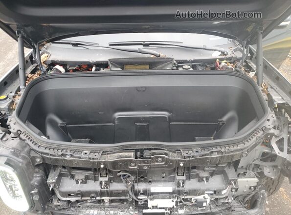 7PDSGABA4RN042504 2024 RIVIAN R1S Charcoal Vista del compartimento del motor