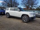 2024 Rivian R1s Adventure Белый vin: 7PDSGABA6RN041483