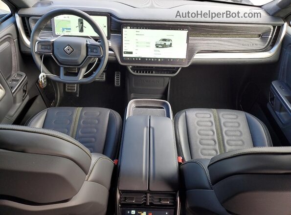 7PDSGABA6RN041483 2024 RIVIAN R1S Белый Вид панели приборов