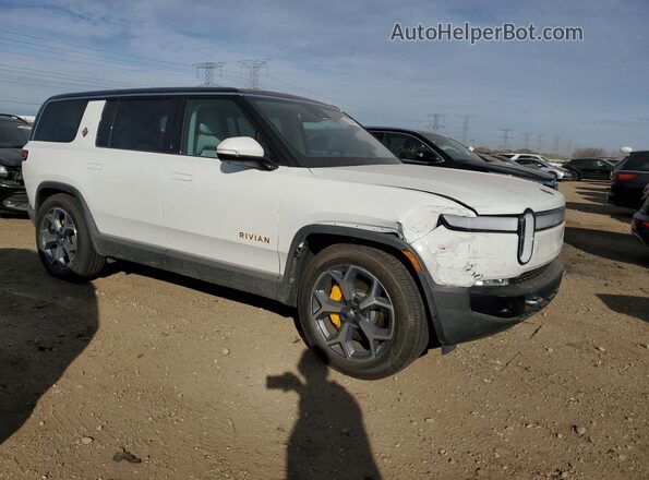 7PDSGABA9RN043969 2024 RIVIAN R1S White Front right