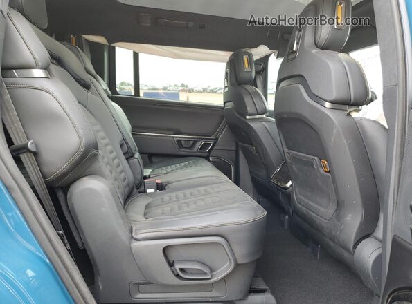 7PDSGABL5PN003676 2023 RIVIAN R1S Blue Սալոնի հետևի տեսք