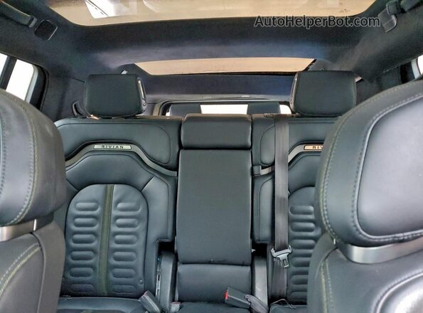 7PDSGABLXPN020988 2023 RIVIAN R1S Green Вид задніх сидінь