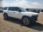 2025 Rivian R1s Adventure Белый vin: 7PDSGBBA8SN047751