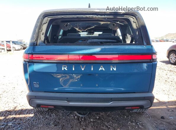 7PDSGCBA3RN032705 2024 RIVIAN R1S Синий Вид сзади