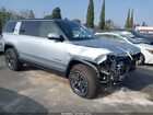 2026 Rivian R1s   Silver vin: 7PDSGGBA6TN080102