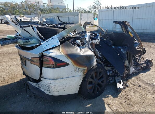 7SAXCBE53PF429475 2023 TESLA MODEL X White Trasero derecho