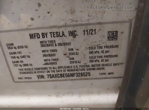 7SAXCBE56NF328525 2022 TESLA MODEL X White Vista del compartimento del motor