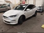 2022 Tesla Model X Dual Motor All-wheel Drive White vin: 7SAXCBE56NF328525