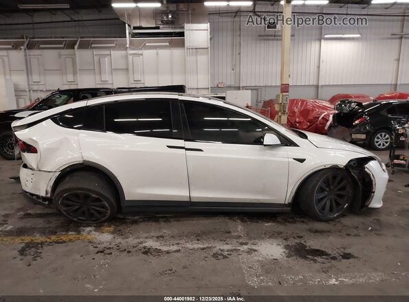7SAXCBE56NF328525 2022 TESLA MODEL X White Vista del cuadro de instrumentos