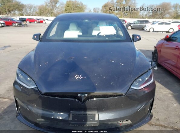 7SAXCBE5XSF462160 2025 TESLA MODEL X Черный Вид щитка приборов